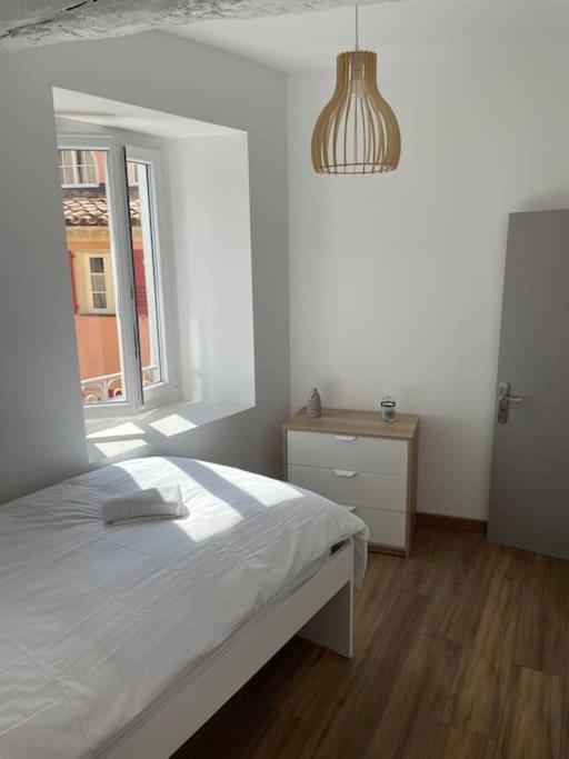 Grand Appartement Hyper Centre Grasse Exteriör bild